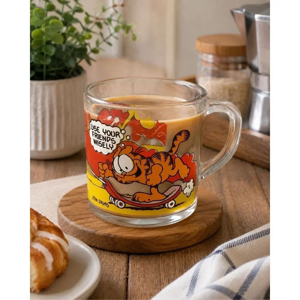 1978 McDonald's Garfield Glass Coffee Cup Mug "use your friends wisely" vtge